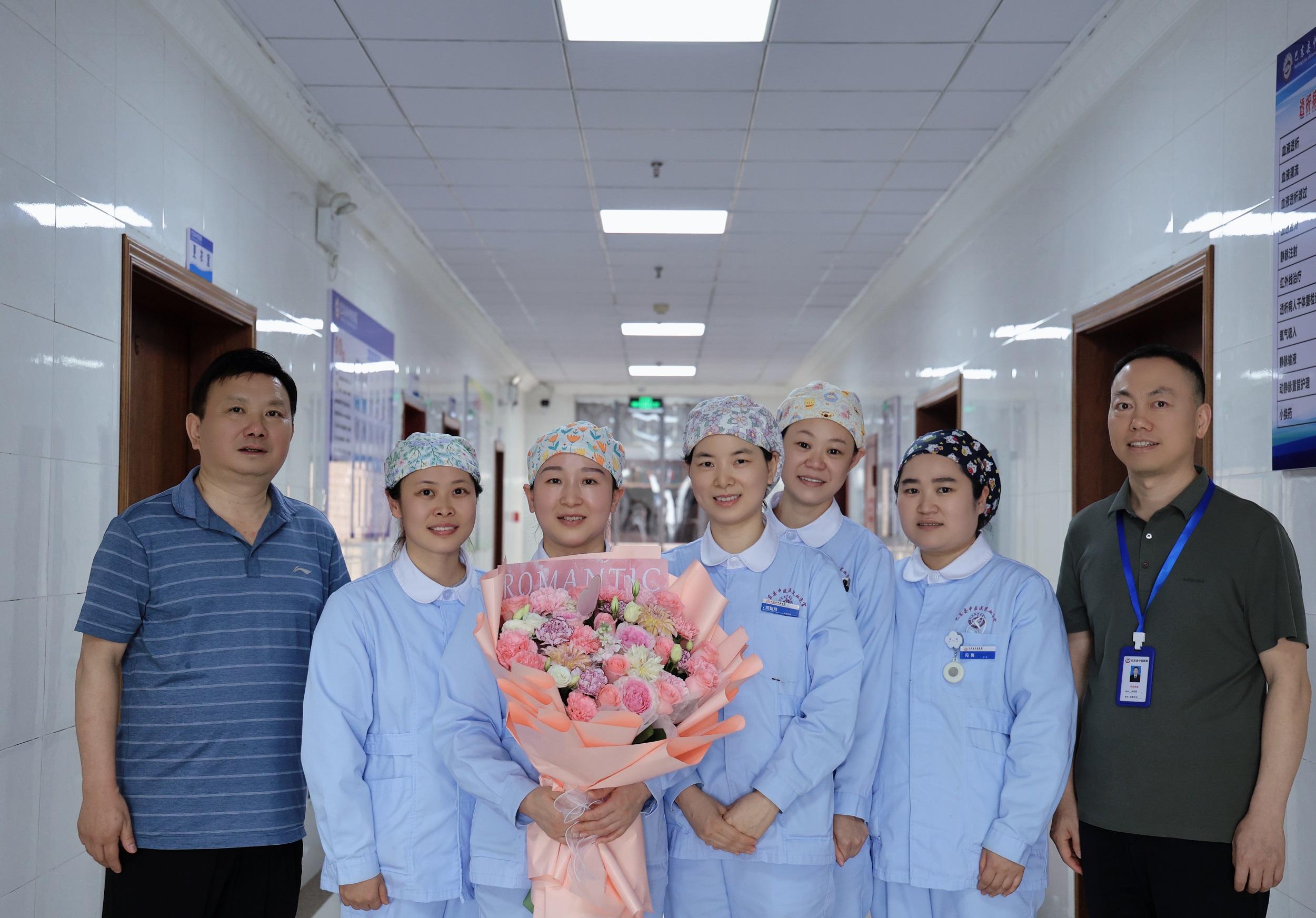 情暖护士节 关怀聚人心 情暖护士节 关怀聚人心